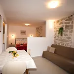 Konukevi Spaladium
