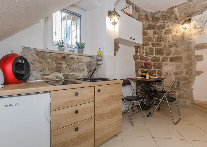 Villa Spaladium Guest house