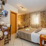 Villa Spaladium Guest house 4*