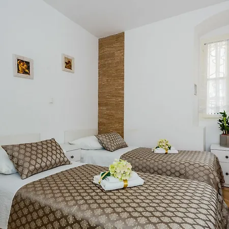 Pensjonat Spaladium Split