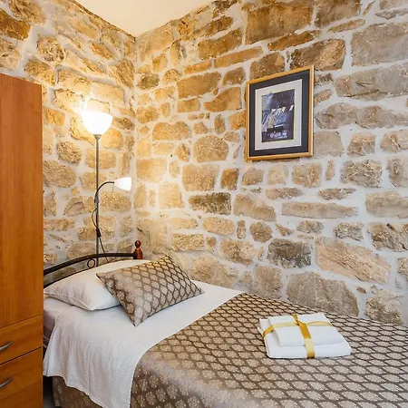 Villa Spaladium Guest house 4*